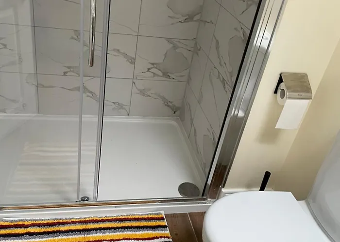 Spacious, Modern For Families In A Shared Family Privat bolig *