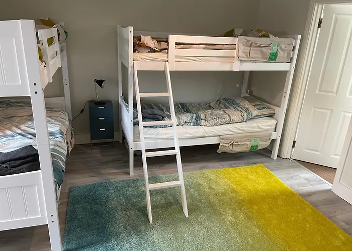 Homestay szállás Spacious, Modern For Families In A Shared Family